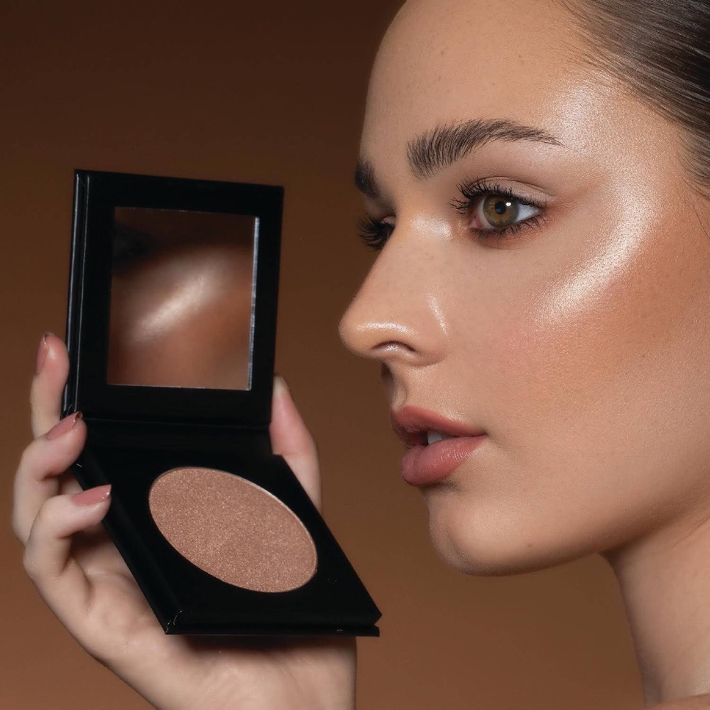 NIB Araceli Full Size Tequila Highlighter BLANCO